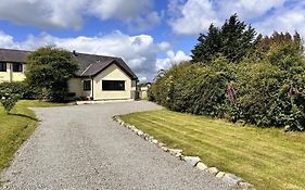 3 Bed Detached Cottage- Log Burner Mountain Views